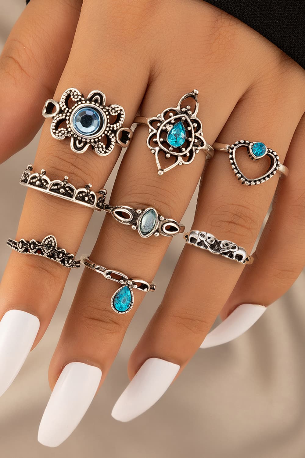 Vintage Style 8-Piece Zinc Alloy Ring Set